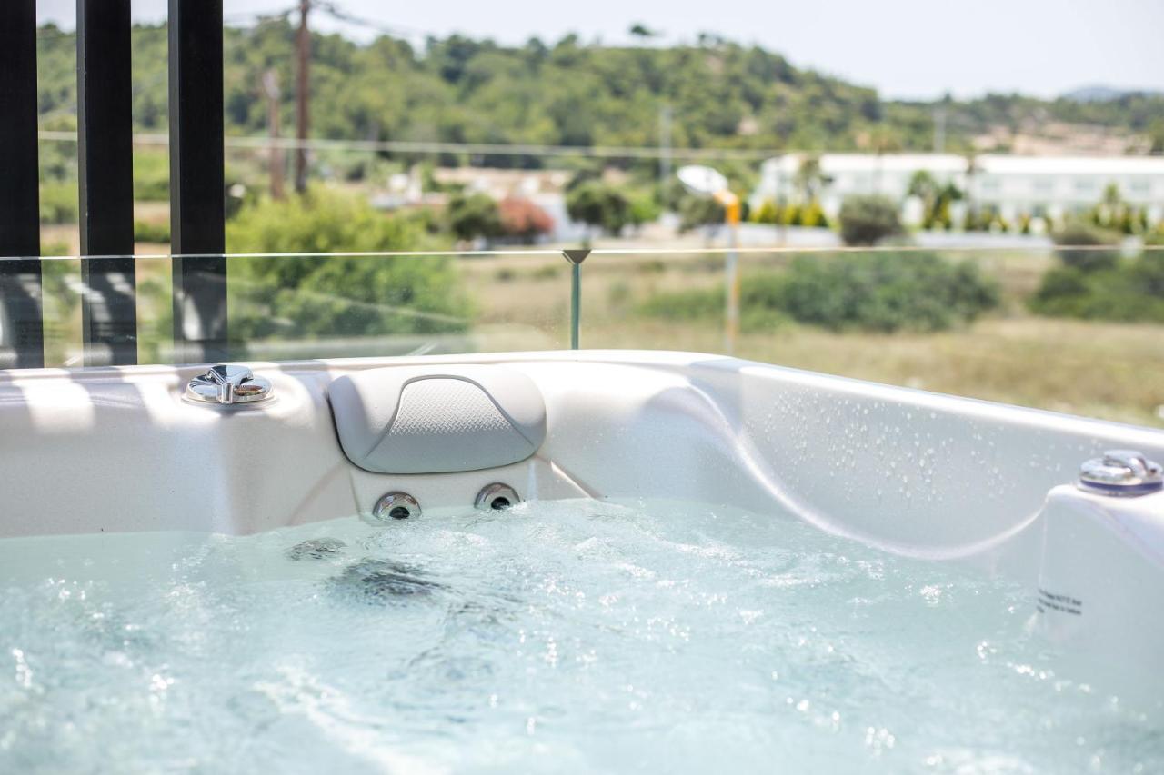 Nόka Suite Apartments Faliráki Kültér fotó